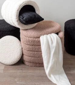 Leitmotiv Poef Cuddly - Bruin - 50x35x40 Cm 9 Leitmotiv Poef Cuddly - Bruin - 50x35x40 Cm -Meubels Voor Thuis 07cb11987fa84097826042d216e1abe7