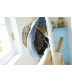 Yamazaki Plain Pole Hanger - White 8 Yamazaki Plain Pole Hanger - White -Meubels Voor Thuis 0ec14260bda1433794852da5f564c61f