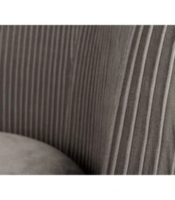 Leitmotiv Bank Majestic - Warmgrijs - 142x72x77,5cm 7 Leitmotiv Bank Majestic - Warmgrijs - 142x72x77,5cm -Meubels Voor Thuis 22c1ee76e6334c07b1dd83677be0a875