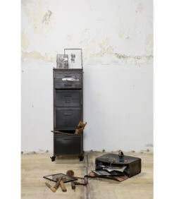 BePureHome Stuff Kast - Metaal - Zwart - 112x39x37 5 BePureHome Stuff Kast - Metaal - Zwart - 112x39x37 -Meubels Voor Thuis 4d9803b6ac6c4ddc93effa3630ac287e