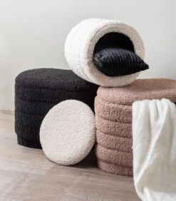 Leitmotiv Poef Cuddly - Bruin - 50x35x40 Cm 8 Leitmotiv Poef Cuddly - Bruin - 50x35x40 Cm -Meubels Voor Thuis 9b6b25b64349495ba57d7b3996634f7e