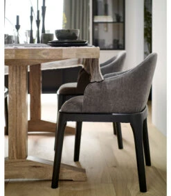 VTwonen Scroll Eetkamerstoel - Stof - Warm Grijs - 76x53x50 8 VTwonen Scroll Eetkamerstoel - Stof - Warm Grijs - 76x53x50 -Meubels Voor Thuis c9d201db619142ce8348fb50b5938de2