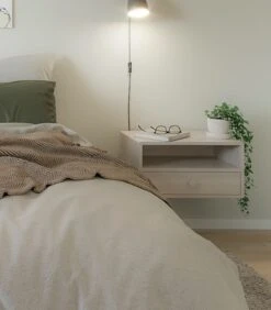 Zwevend Nachtkastje HOPE Met Knop, Berkenhout 8 Zwevend Nachtkastje HOPE Met Knop, Berkenhout -Meubels Voor Thuis dc26678f2f244326a85089941fb24cb6