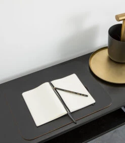 Metro Sofa Tafel Zwart/ Zwarte Poten -Meubels Voor Thuis e3749d5bd27b4eeca357f5733497de54