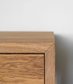 Zwevend Nachtkastje HUGO In Eikenhout -Meubels Voor Thuis ffe9743a59634a6f97d58e6efc13b5e7